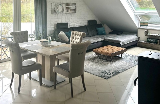 Exclusive sunny top floor apartment with views of the countryside