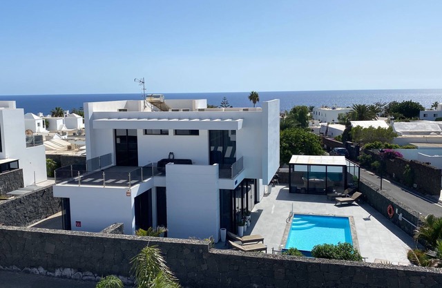 Exclusive villa in an exclusive area of ​Puerto del Carmen