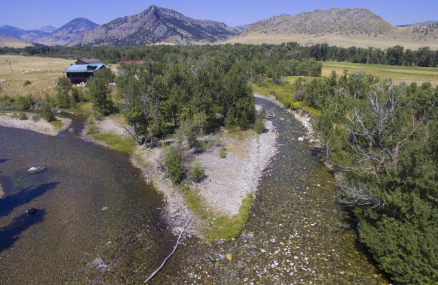 Executive Cabin -1 mile Stillwater River-Guide House-Montana fly fishing