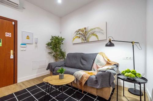 Executive Premium Studio with Terrace - Malaga Center