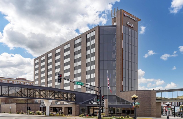 Executive Residency By Best Western Waterloo & Cedar Falls