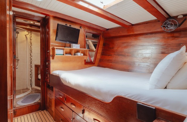 "Experience Pure Serenity In Style-4BR Yacht Stay In Stunning Phuket"