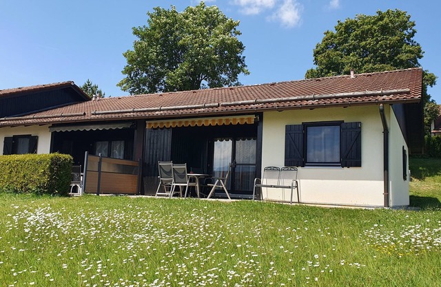 "Experience unforgettable vacations in the Hochbergle vacation village by the lake!"