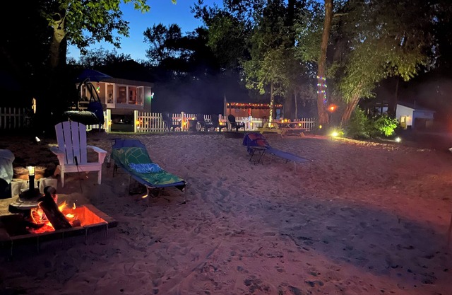 Experience Upper Michigan with a breathtaking view of the Bay .