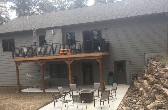 Explore the Black Hills from this centrally located oasis just north of Custer.