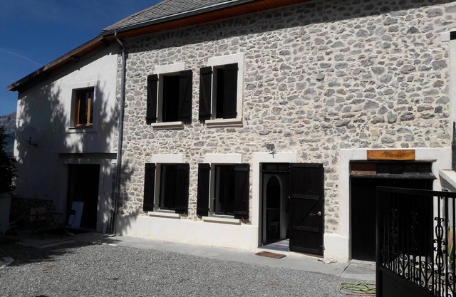 EXPOSED STONE HOUSE