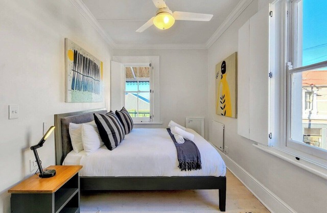 Exquisite and Homely Apartment, Private Balcony