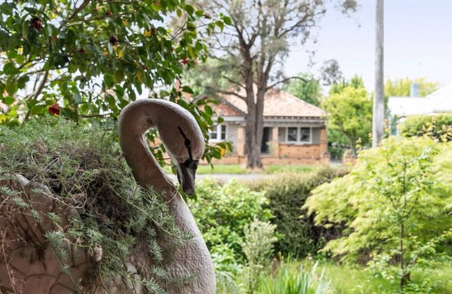 F-GOL002 · Luxury & Heritage: Federation house close to CBD