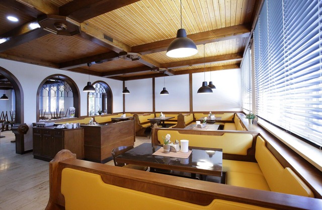 F Hotel