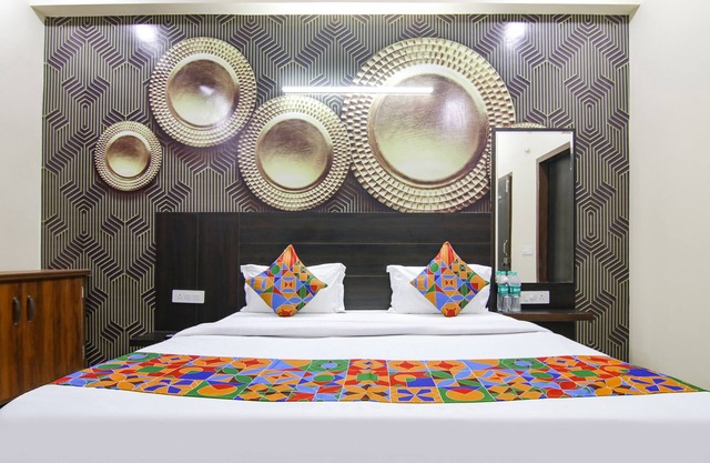 Fabhotel Gg Residency