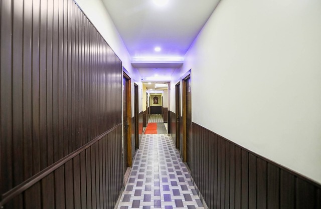 Fabhotel Heritage Villa