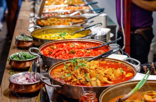 Fabhotel Radha Rani Residency