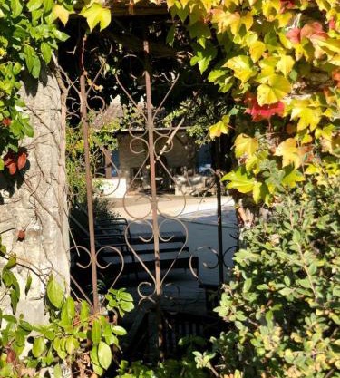 Fabulous 2 bed Gite 2km quiet Walk into Eymet