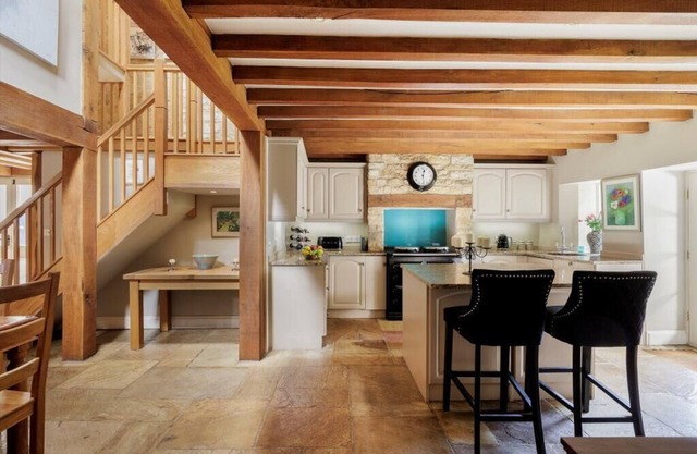 Fabulous Farmhouse in Hampshire