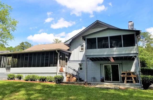Fabulous Location on southern shores of Lake Marion