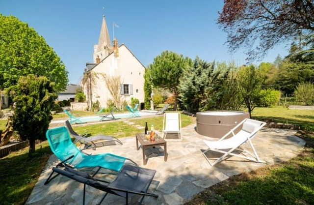 Fabulous property - 30Pers Swimming pool in the heart