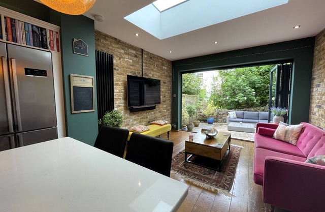 Fabulous Townhouse in Clifton