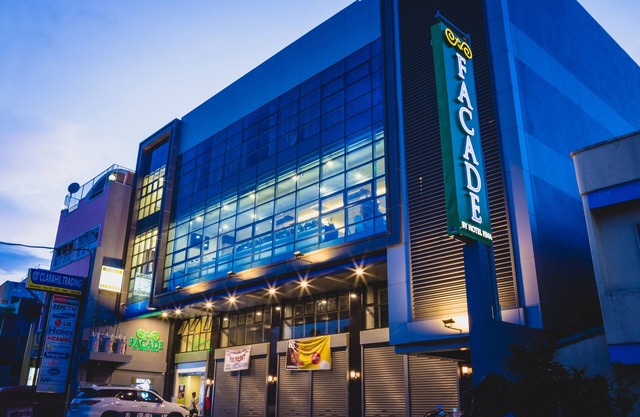 Facade by Hotel Fina