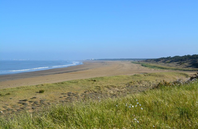 Face beautiful panoramic sea beach Saint Brevin house 6 p, garden, wifi