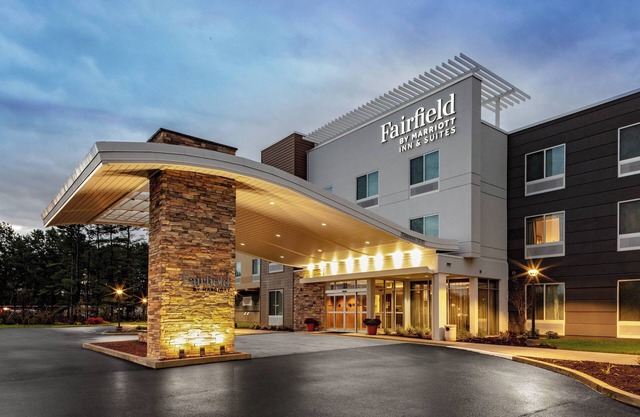 Fairfield Inn & Suites by Marriott Queensbury Glens Falls/Lake George Area