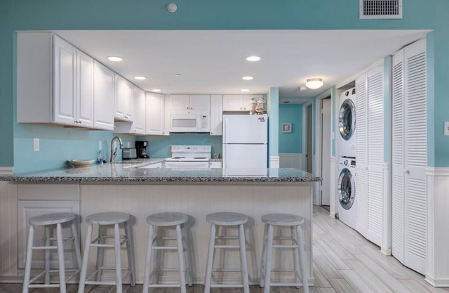 FALL End of Season PRICE DROP⬇️ Get All Remaining Nts from $99 w/Low Fees