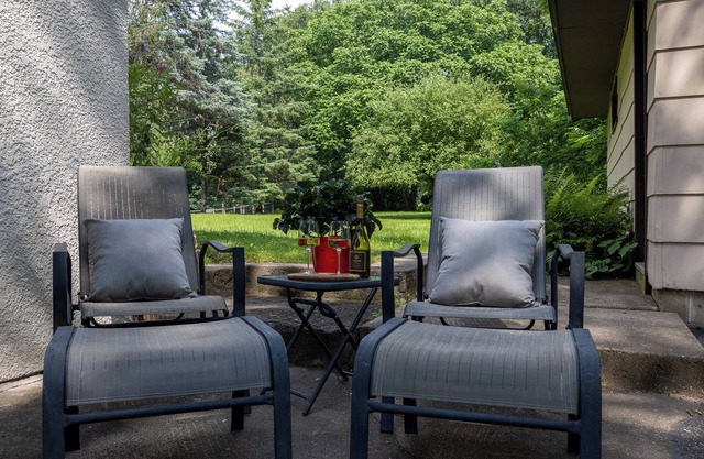 Fall Openings - Lake Proximity - Brand New - Modern Comfort