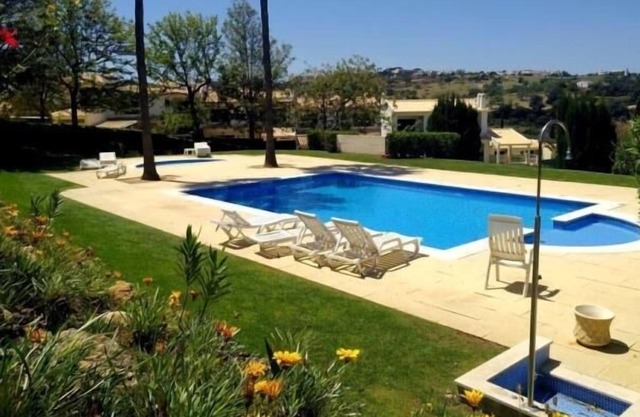 Family Apartment | Pool and Garden & Playground & Beach & Albufeira