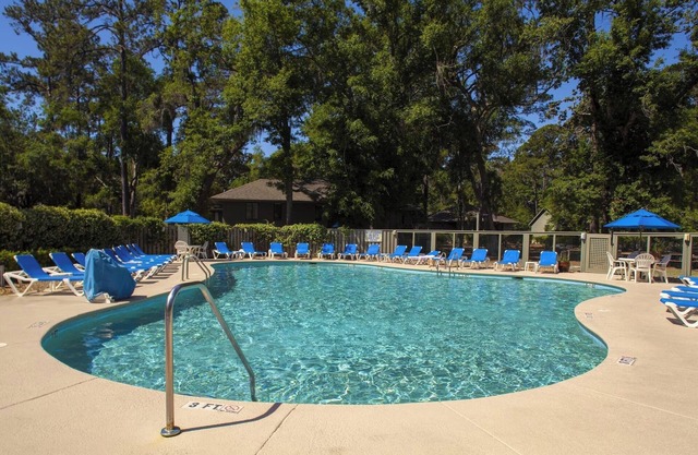 Family Base w/Games, Bikes + Deck Near Hilton Head Nature and Water Fun