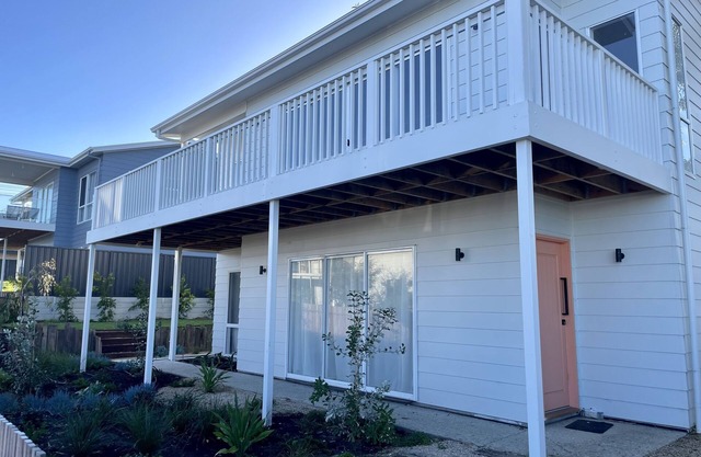 Family beach house w/ocean view 3 min walk to beach