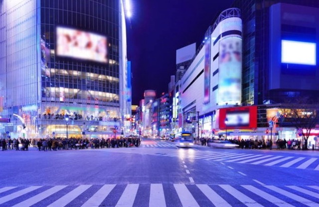 Family Connecting Large 2-Bedroom | 250m Stroll to Hatchobori Station |