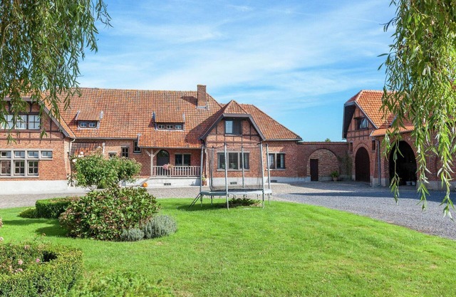 Family Farmhouse, Ploegsteert