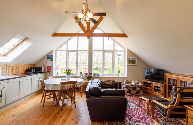 Family friendly accommodation overlooking stream and beautiful garden