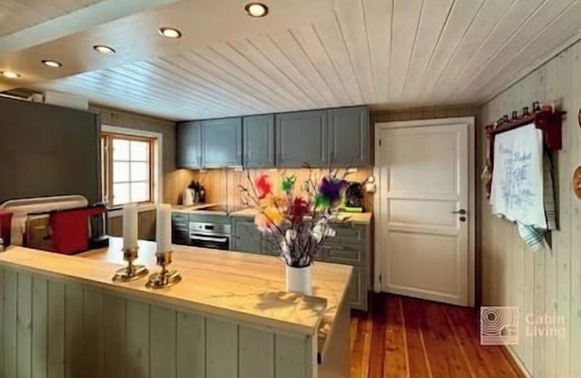 Family friendly cabin with sauna and super location