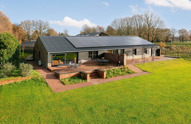 Family-friendly farmhouse with stables
