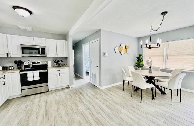 Family-Friendly | Fire-pit | Pool Table & Soccer