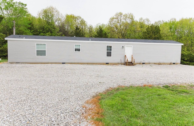 Family Friendly Home & Shop for Lake Activities & Outdoor Fun