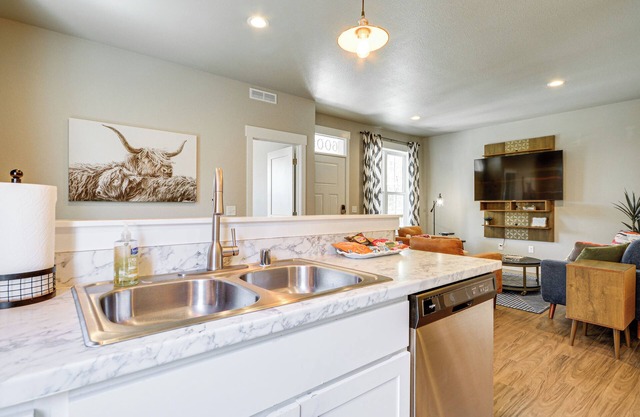 Family-Friendly Home, 5 Mi to Downtown Billings!