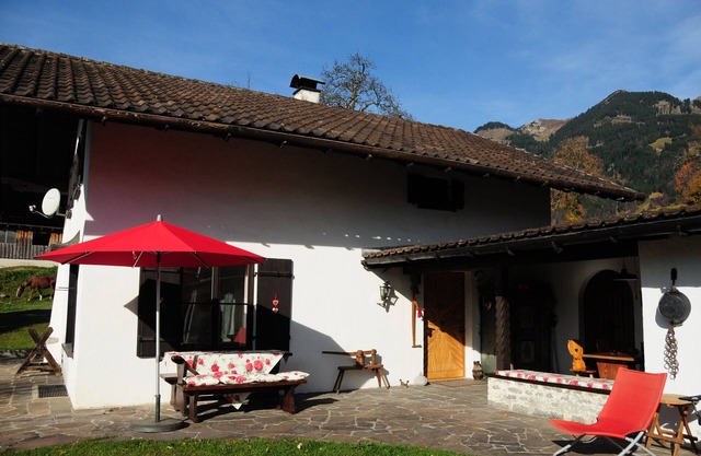 Family-friendly house in the ski and hiking area, dogs welcome!