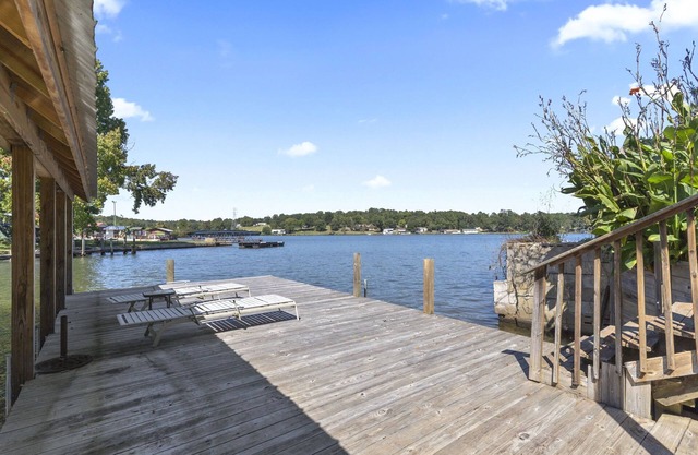 Family - Friendly Lakefront Home with a Covered Boat-slip.