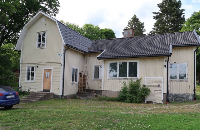 Family friendly *Driving distance to everything* Barbeque - Ideal for long stays
