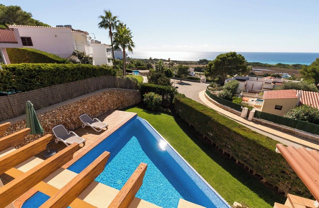 Family-friendly Villa Panorama with Sea View, Wi-Fi, Balcony, Garden, Terraces & Pool