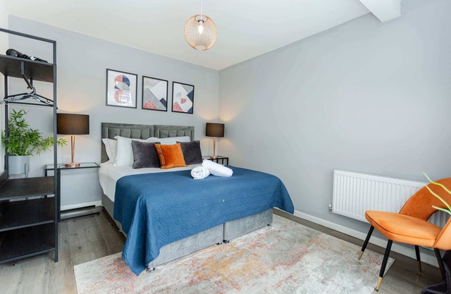 Family Haven 5 minutes to City Centre Free Parking