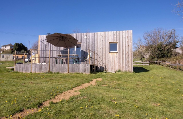 Family Holiday Home in Lubersac – Pond, Garden, Peace & Comfort