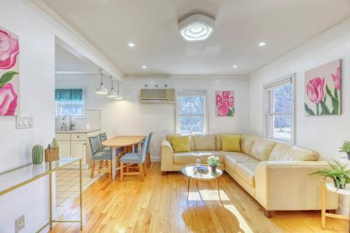 Family Home near NY Beach - Private Workspace