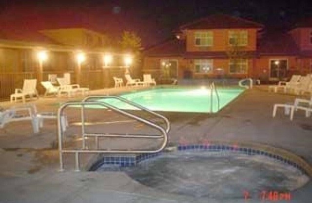 Family Oriented Lakefront Rental at Casa Del Lago in Beautiful Osoyoos, BC