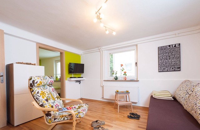 Family place, green location, parking, wifi