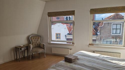 Family rooms in central, historic Gouda