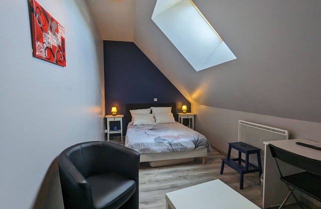 Family Suite with Breakfast, Terrace, and Private Floor - Neuvy-Saint-Sépulchre