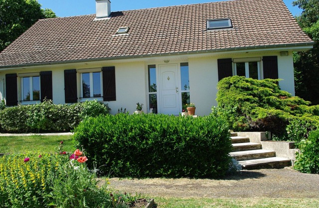 Family Suite in Quiet House with Garden Near Lorraine Park
