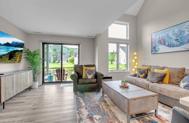 Family townhouse with Fireplace